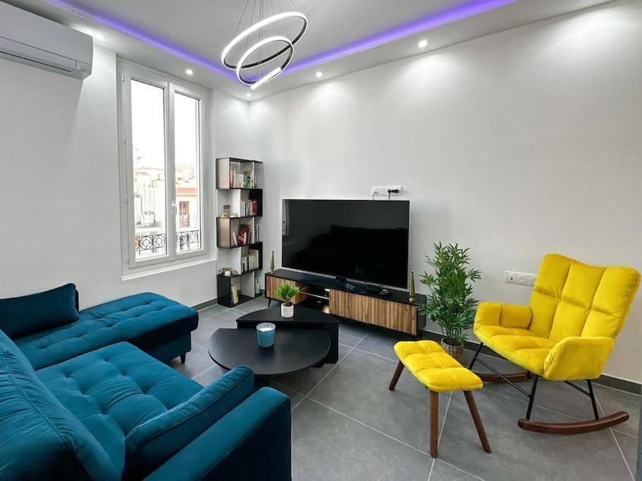 Chic Renovated 2 Bedroom Entire Or Only Private In Liberation In With Garage On Demand, Ac, Wi-fi And Tram Access Appartement Nice